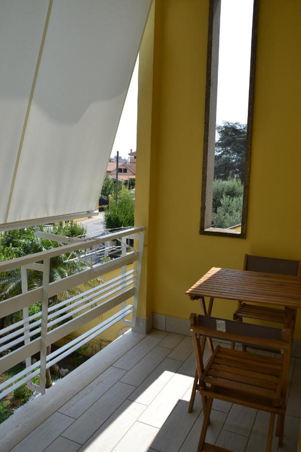 La Casa Del Mare Apartment Нетуно Екстериор снимка